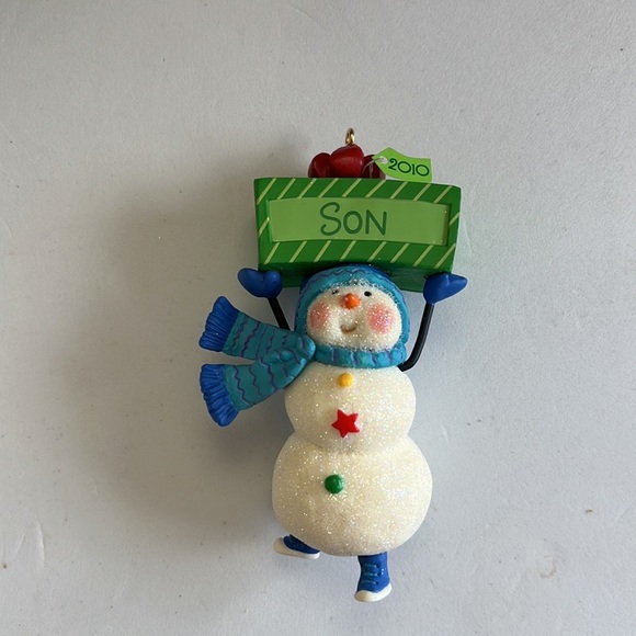 Bundle of Hallmark Keepsake Son & Daughter Ornaments - Picture 12 of 13